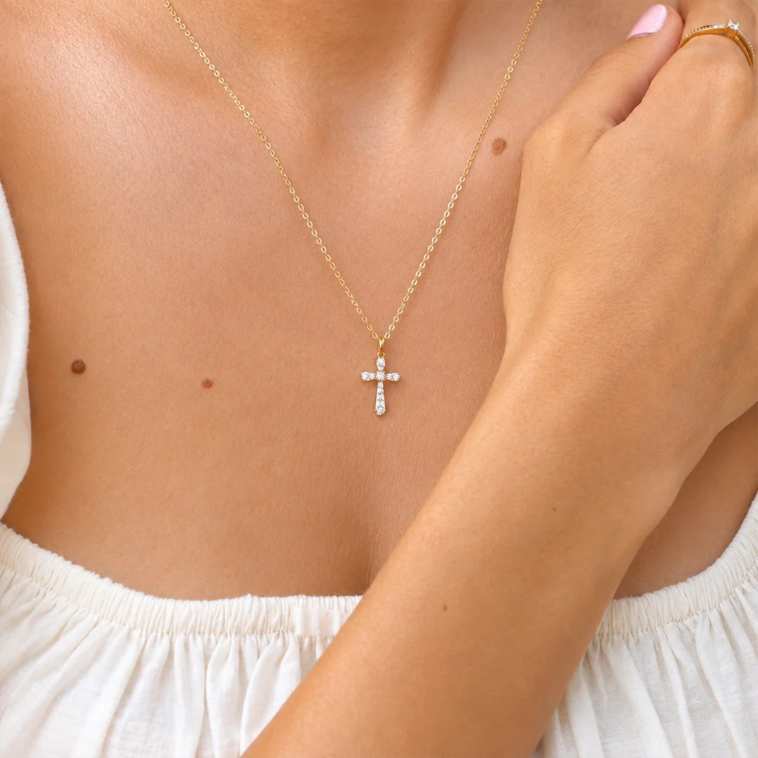 Cruz Diamantes - Image 2